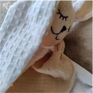 Dupla géz / waffle szundi nyuszi (bézs) - játék & sport - 3 éves kor alattiaknak - alvóka & rongyi - Meska.hu