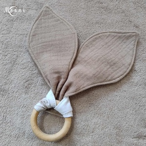 Kismackóm  Nyuszifül rágóka - játék & sport - 3 éves kor alattiaknak - rágóka - Meska.hu