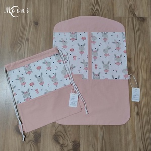 Nyuszis ruhás zsák szett bölcsibe / oviba - Meska.hu