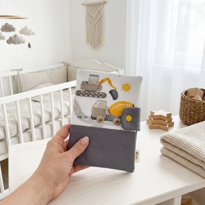 Munkagépes gyermek egészségügyi kiskönyv borító, Baba - mama, Babaemlékek, Egészségügyi kiskönyv borító, Varrás, MESKA