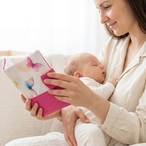 Pillangó mintás gyermek egészségügyi kiskönyv borító - baba - mama - babaemlékek - egészségügyi kiskönyv borító - Meska.hu