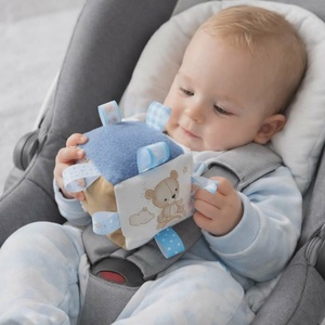 Kismackóm babakocka csörgővel � puha fejlesztő babajáték - baba - mama - baba játékok - babakocka - Meska.hu