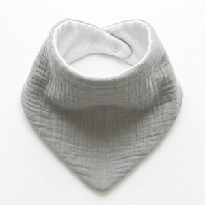 Szürke dupla géz és waffle baba nyálkendő, Baba - mama, Babaruházat, Nyálkendő, Varrás, MESKA