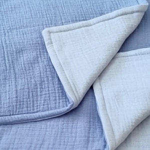 Baba ágynemű szett kiságyba � bélelt dupla géz (farmerkék-világoskék) - baba - mama - baba ágynemű - szett kiságyba - Meska.hu