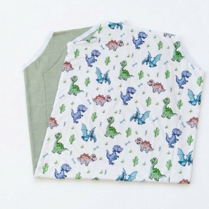 Dinós ovis lepedő és derékalj � bélelt pamut fektető bölcsibe és oviba - játék & sport - ovis felszerelés - ovis lepedő - Meska.hu