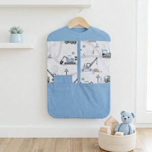 Munkagépes ovis ruhás zsák vállfára � vállfás ruhazsák bölcsibe és oviba - játék & sport - ovis felszerelés - ovis zsák - Meska.hu