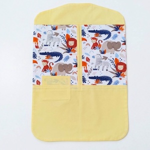 Szafari mintás ovis ruhás zsák vállfára � vállfás ruhazsák bölcsibe és oviba - játék & sport - ovis felszerelés - ovis zsák - Meska.hu