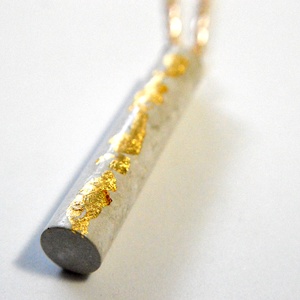 Csillogó beton nyaklánc  -  - Meska.hu