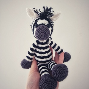 Horgolt zebra - játék & sport - plüssállat & játékfigura - más figura - Meska.hu