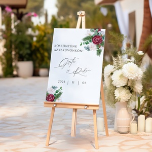 Esküvői tábla /köszöntőtábla/ültetésrend tábla/programtábla - Evergreen Love (fenyős bordó rózsás), Esküvő, Dekoráció, Tábla & Jelzés, Fotó, grafika, rajz, illusztráció, MESKA