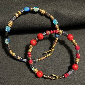 Bohókás karkötő drótból, ásványgyönggyel - ékszer - karkötő - gyöngyös karkötő - Meska.hu