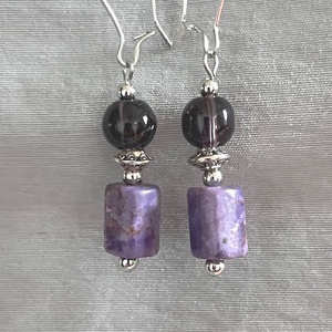 Füli ametiszt ásvánnyal - ékszer - fülbevaló - lógó fülbevaló - Meska.hu