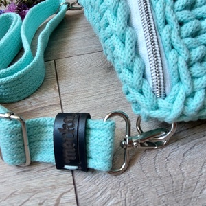 Menta - Horgolt Övtáska és Pillangó Charm - táska & tok - övtáska - Meska.hu