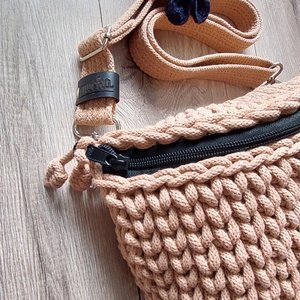 Mocca Mousse - Horgolt Övtáska  - táska & tok - övtáska - Meska.hu