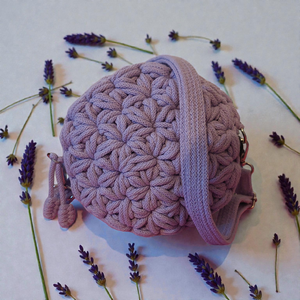 Macaron - horgolt crossbody - levendula lila - Meska.hu