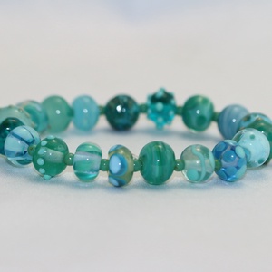 Tengerzöld lámpagyöngy karkötő - ékszer - ékszerszett - Meska.hu