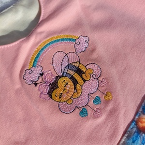 Mosolymanó tipegő hálózsák � Méhecske, virágok mintával - baba - mama - babaruházat - tipegőhálózsák - Meska.hu