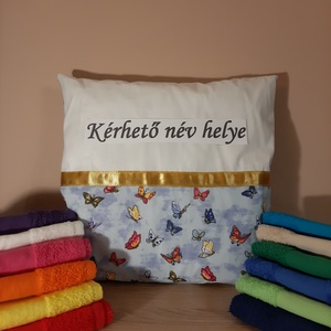 Egyedi névre szóló pillangós párna + törölköző, Otthon & Életmód, Lakástextil, Párna & Párnahuzat, Hímzés, Varrás, MESKA