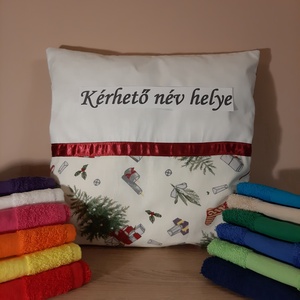 Egyedi névre szóló karácsonyis párna + törölköző, Otthon & Életmód, Lakástextil, Párna & Párnahuzat, Hímzés, Varrás, MESKA