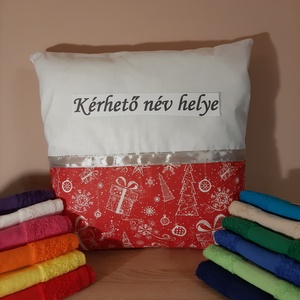Egyedi névre szóló karácsonyi ajándékos párna + törölköző - otthon & életmód - lakástextil - párna & párnahuzat - Meska.hu