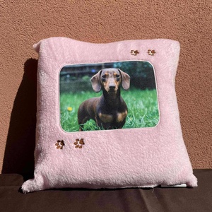 Tacskós tappancsos párna - otthon & életmód - lakástextil - párna & párnahuzat - Meska.hu