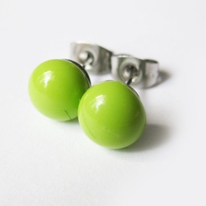 Borsózöld üveg pötyi fülbevaló - ékszer - fülbevaló - pötty fülbevaló - Meska.hu