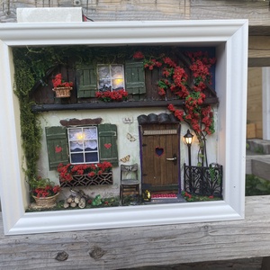 Muskátli utca 44 - miniatűr dobozkép - fali kulcstartó, Otthon & Életmód, Dekoráció, Kép & Falikép, 3d képek, Újrahasznosított alapanyagból készült termékek, MESKA