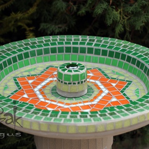 Mozaikos kerti madáritató-fürdető  -  - Meska.hu