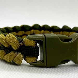 Bézs-keki paracord karkötő - ékszer - karkötő - fonott karkötő - Meska.hu