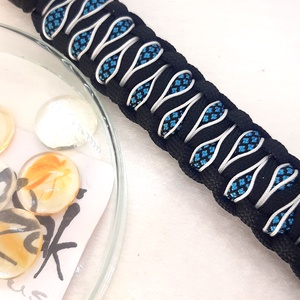 Paracord karkötő Varázs szemek türkiszben - ékszer - karkötő - fonott karkötő - Meska.hu