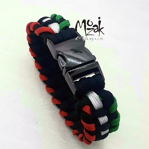 Fém csattal, Paracord karkötő NEMZETI színekben  - ékszer - karkötő - fonott karkötő - Meska.hu