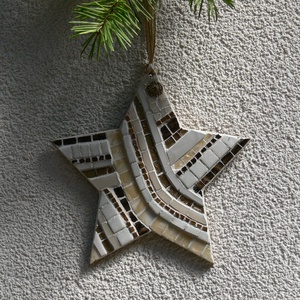 Fehér-arany csillag - üvegmozaik dísz - otthon & életmód - dekoráció - fali és függő dekoráció - falra akasztható dekor - Meska.hu