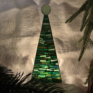 Karácsonyfa - üvegmozaik mécsestartó, Karácsony, Karácsonyi lakásdekoráció, Karácsonyi illatgyertya, mécses, Mozaik, Mindenmás, MESKA