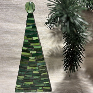 Karácsonyfa - üvegmozaik mécsestartó - karácsony - karácsonyi lakásdekoráció - karácsonyi illatgyertya, mécses - Meska.hu