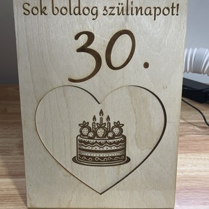 Egyedi, lézervágott és gravírozott fa tábla születésnapra - otthon & életmód - papír, írószer - ajándékozás kellékei - képeslap, üdvözlőlap - Meska.hu
