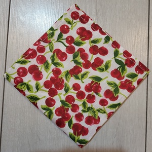Cseresznyemintás textilszalvéta , Otthon & Életmód, Konyhafelszerelés, tálalás, Konyhai textil, Szalvéta, Varrás, MESKA