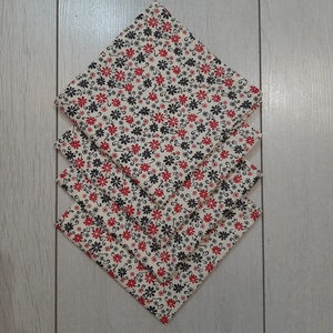 Virágmintás textilszalvéta , Otthon & Életmód, Konyhafelszerelés, tálalás, Konyhai textil, Szalvéta, Varrás, MESKA