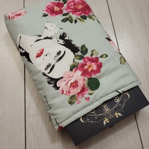 Könyvtok- Frida Kahlo - könyv & zene - könyvtok - Meska.hu