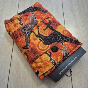 Könyvtok - zsiráfos - könyv & zene - könyvtok - Meska.hu