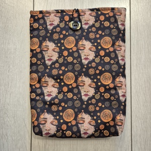 Könyvtok - Klimt stílusú , Könyv & Zene, Könyvtok, Varrás, MESKA