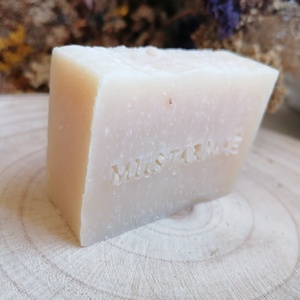 Kecsketejes sheavajas bőrápoló szappan - Meska.hu