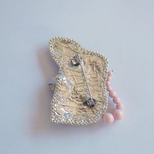 Kis egér  -gyöngy hímzett bross-kitűző - ékszer - kitűző és bross - Meska.hu