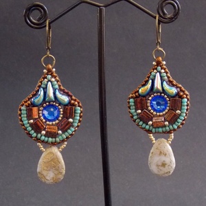 Sapphire - gyöngy hímzett fülbevaló - ékszer - fülbevaló - lógó fülbevaló - Meska.hu