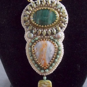 Harmónia  -gyöngy hímzett nyaklánc, Ékszer, Nyaklánc, Gyöngyös nyaklánc, Ékszerkészítés, Gyöngyfűzés, gyöngyhímzés, MESKA