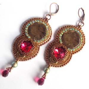 Sarolta - gyöngy hímzett fülbevaló - ékszer - fülbevaló - lógó fülbevaló - Meska.hu