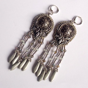 Acél - gyöngy hímzett fülbevaló - ékszer - fülbevaló - lógó fülbevaló - Meska.hu