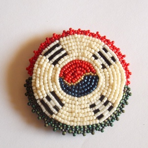 Bross - ékszer - kitűző és bross - Meska.hu