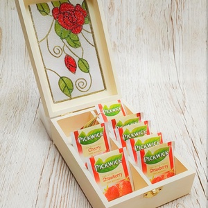 Vintage  ajándékdoboz Red  Rose mintával - ékszer - ékszertartó - ékszerdoboz - Meska.hu