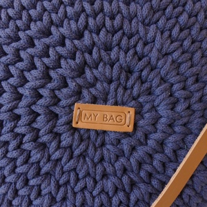 Horgolt női körtáska farmerkék színben - Crossbody - táska & tok - kézitáska & válltáska - vállon átvethető táska - Meska.hu