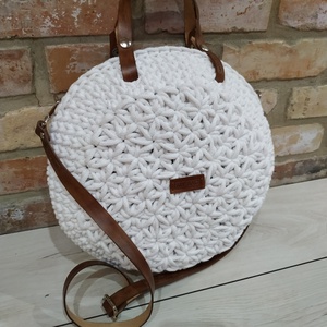 Horgolt női körtáska fehér színben - jázmin mintával - Crossbody - táska & tok - kézitáska & válltáska - vállon átvethető táska - Meska.hu